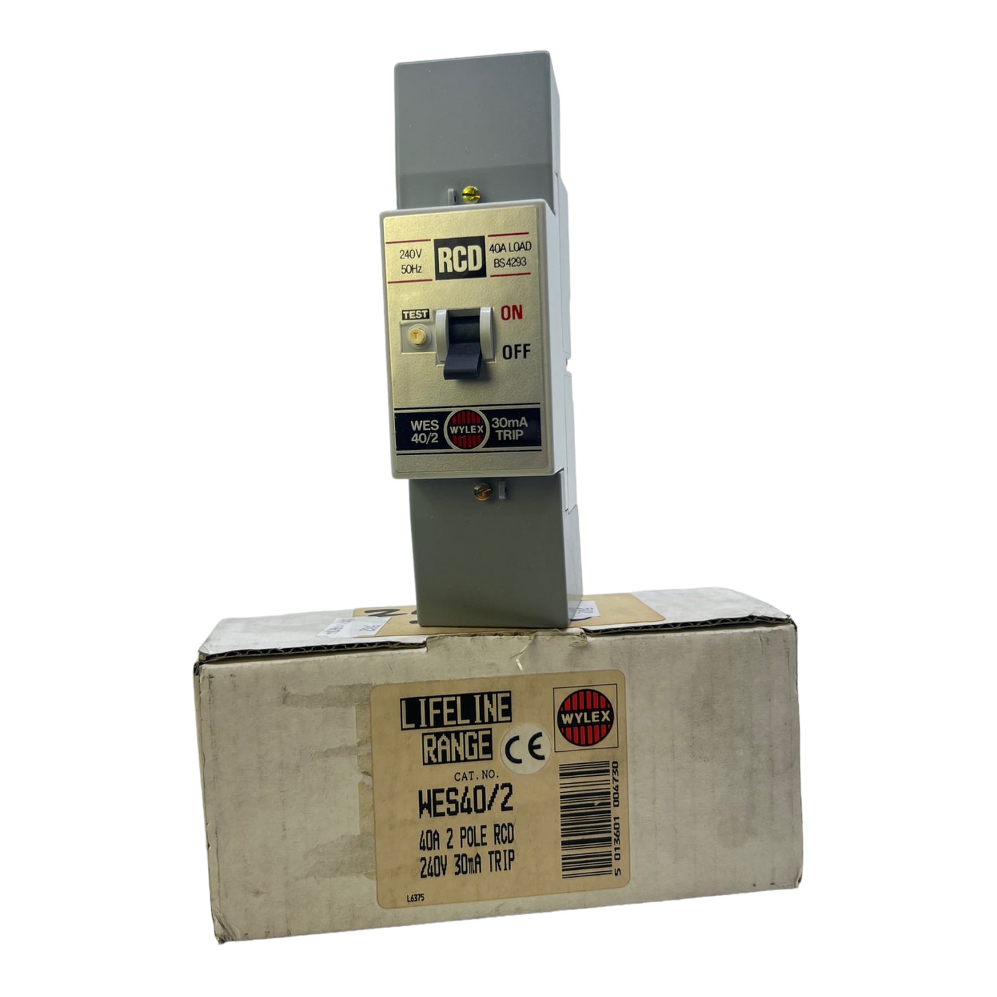 Wylex WES40/2 chrome circuit breaker 30mA 240V 50Hz 2-pole