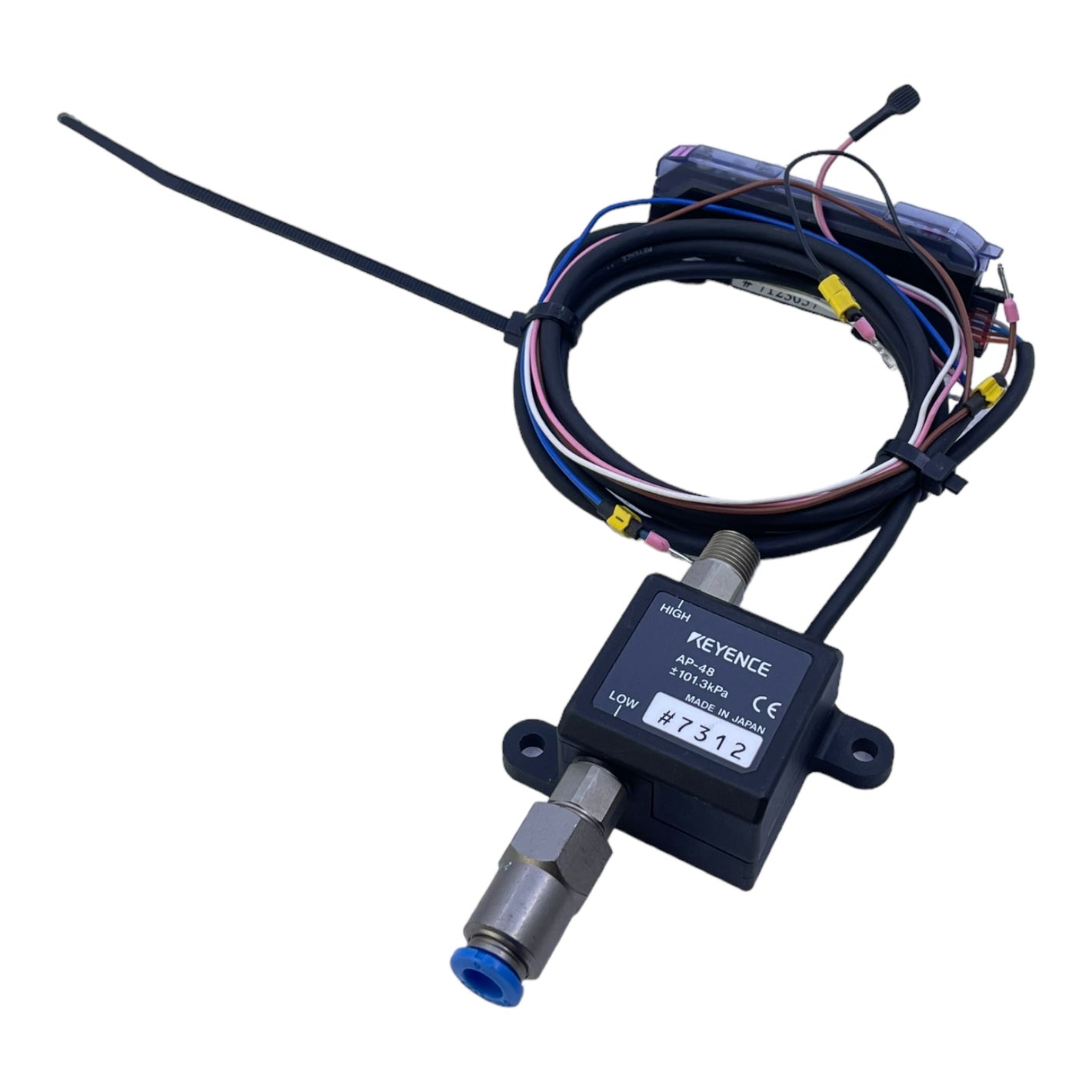 Keyence AP-V41AWP measuring amplifier for industrial use Keyence AP-V41AWP