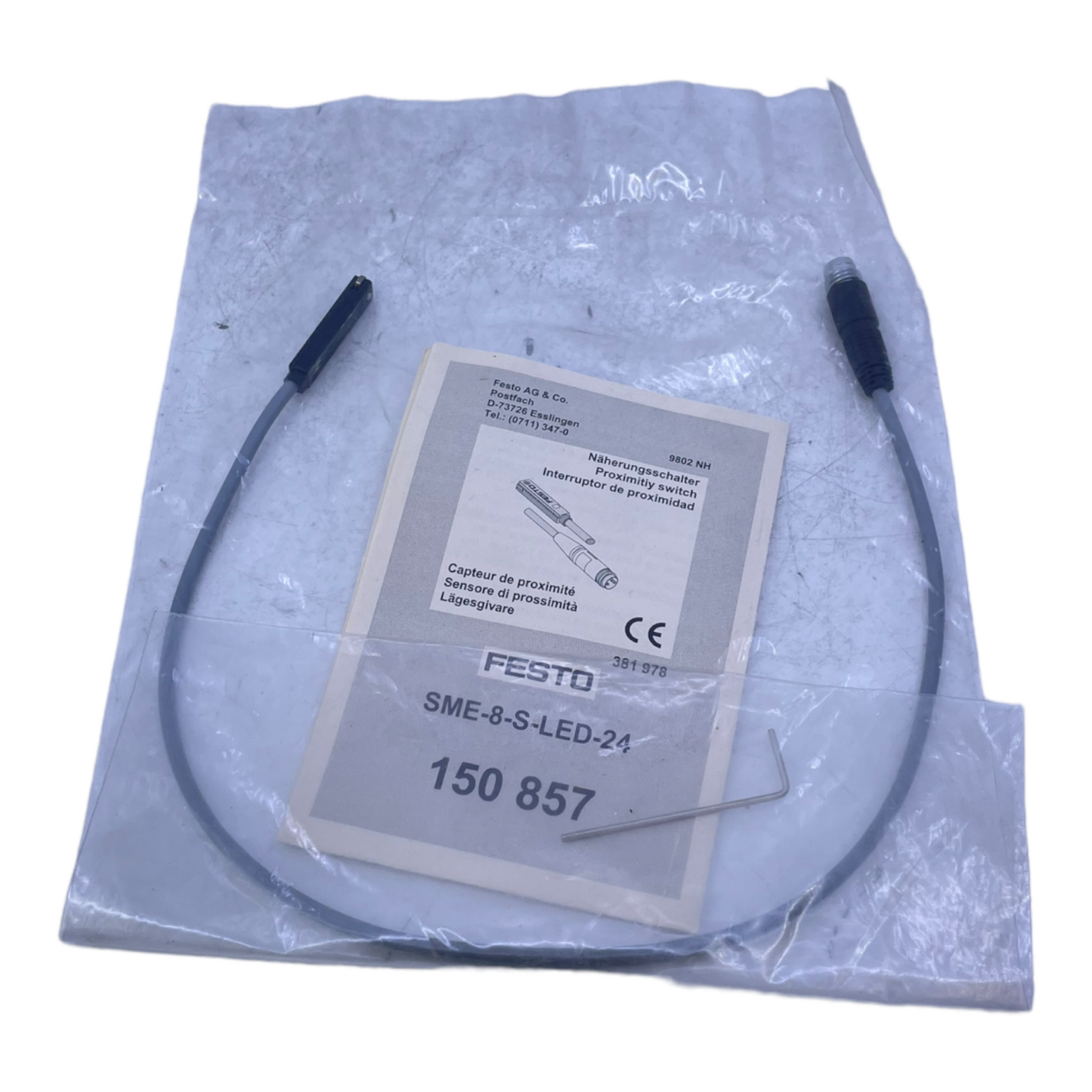 Festo SME-8-S-LED-24 proximity switch 150857 12-30V AC/DC IP67 3-PIN
