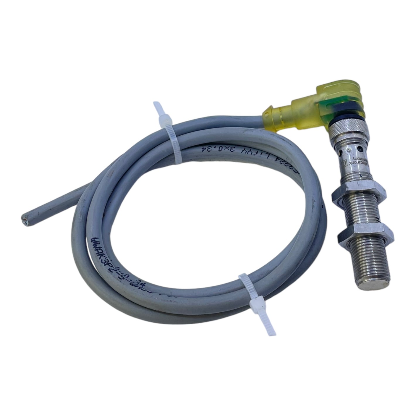 Ifm IF5775 inductive proximity switch for industrial use Ifm IF5775