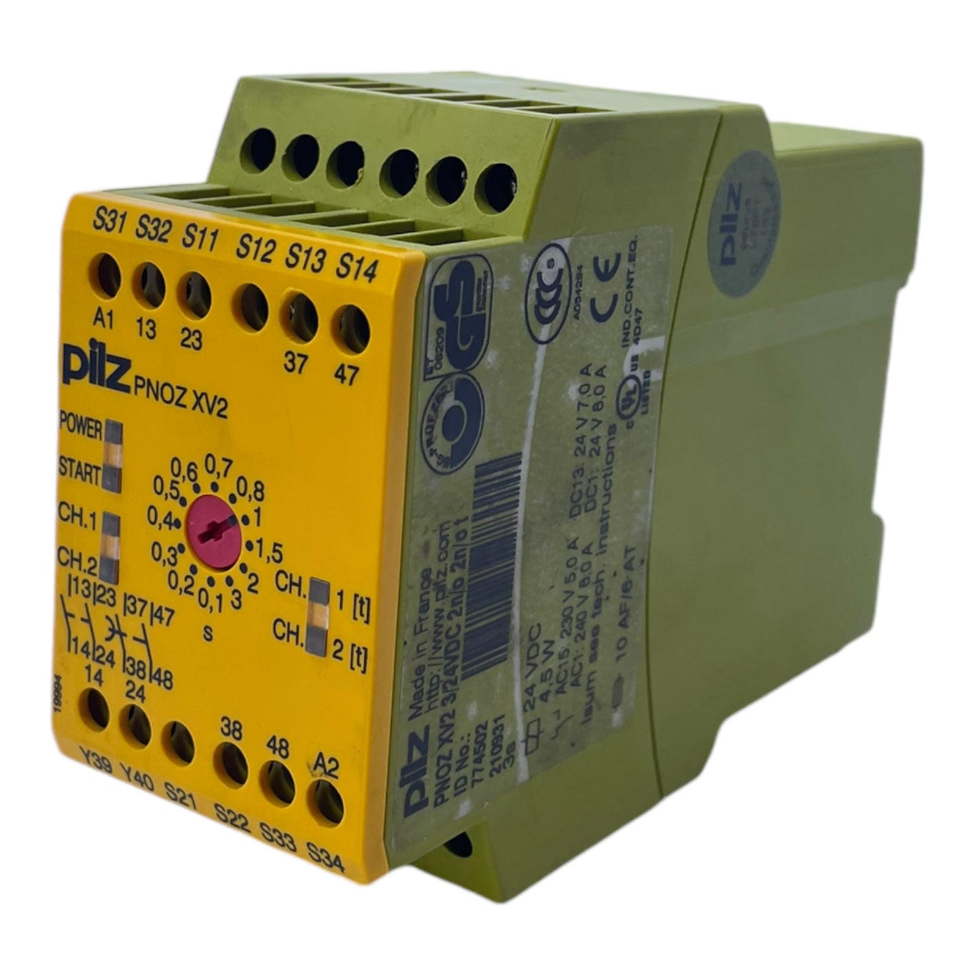 Pilz PNOZXV2 safety relay for industrial use 774502 PNOZXV2 774502