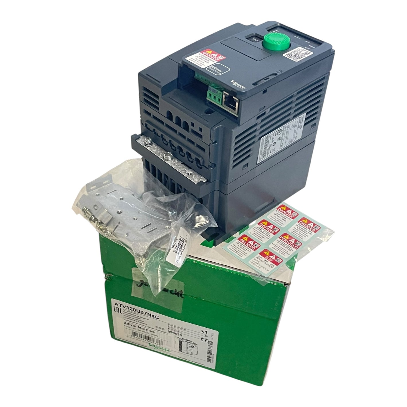 Schneider Frequenzumrichter 0,75kW Altivar 320 380V Frequenzumrichter 0,75kW-1HP