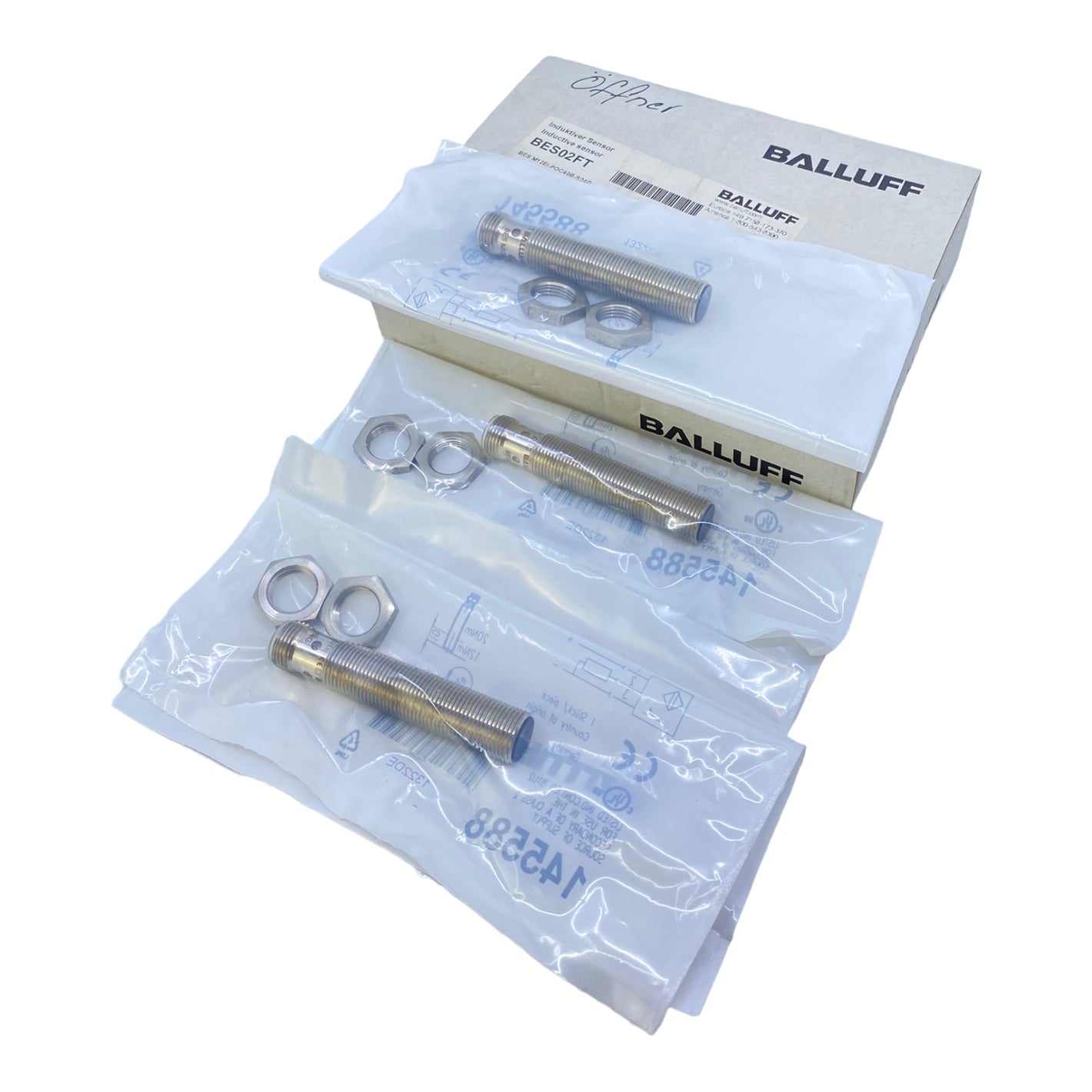 Balluff BES02FT inductive sensor VE 3pcs. 10...30 VDC IP68 1000 Hz PNP normally closed