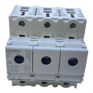 Siemens 5SG7133 switch-disconnector 63A 400V 3-pole 230/400V AC 50Hz 