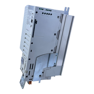 Lenze E82EV552_4C201 Frequenzumrichter 5,5kW 13437253 8200 vector
