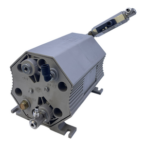 ARO PD02P-APS-PTA diaphragm pump for industrial use 100 PSI 6.9 Bar pump 