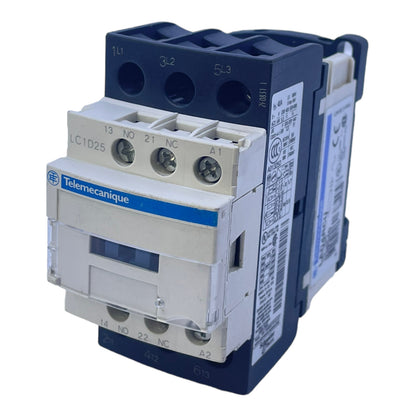 Schneider Telemecanique LC1D25 power contactor, 3-pole, 400 V ac / 25 A 11kW 