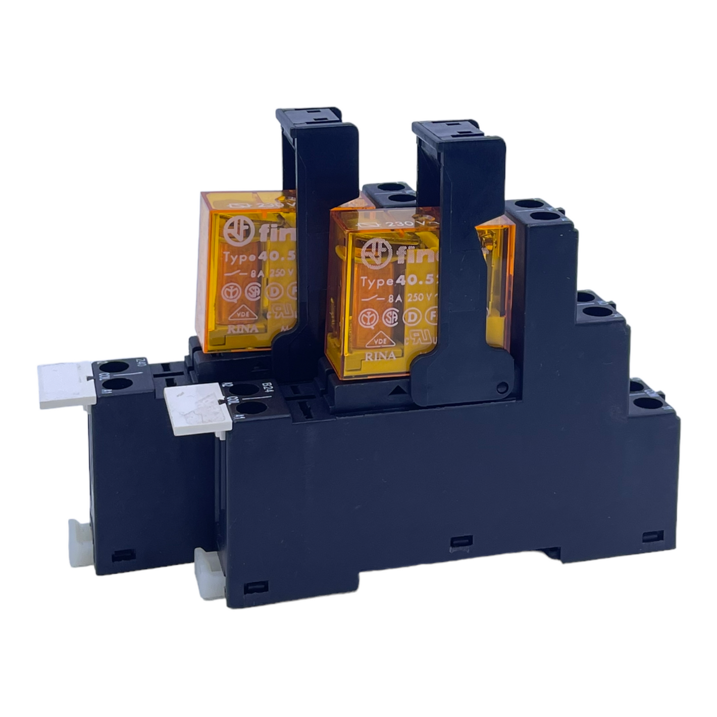 Finder 95.05.5 + 40.52 relay socket with power relay VE: 2pcs 