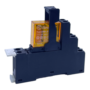 Finder 95.05.5 + 40.52 relay socket with power relay VE: 2pcs