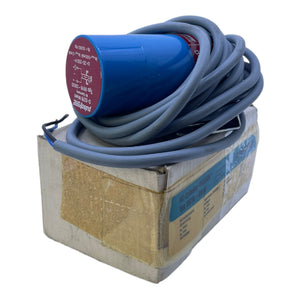 PulsoTronic 9916-0800 Induktiver Sensor für Industriellen Einsatz 20-250V