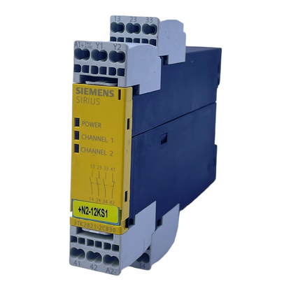 Siemens 3TK2821-2CB30 safety relay 24V AC/DC