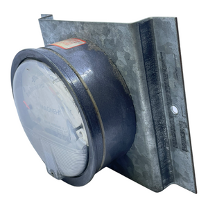 Magnehelic differential pressure gauge