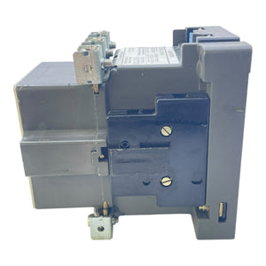 Siemens Schütz 22kW 220V Spule 3TB46 17-0A 3-polig für den industriellen Einsatz