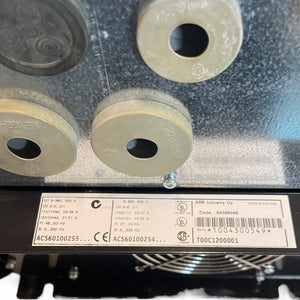 ABB Frequenzumrichter 18,5kW ACS60100255 380V für industrielle Anwendung