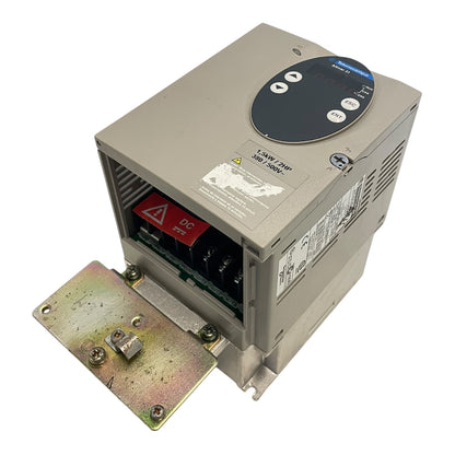 Telemecanique Frequenzumrichter 1,5kW Altivar 31 380V Frequenzumrichter 1,5kW