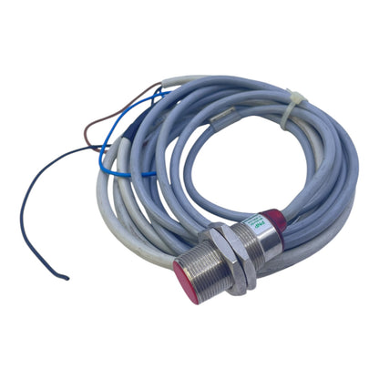 Induktiver Sensor PNP 10–30 V DC 200 mA M18 mit LED Anzeige - für Industrie