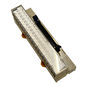 Omron Steckverbinder Connector  XW2D-40G6 40-polig