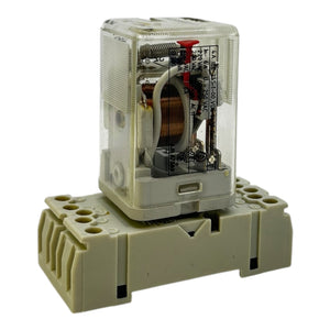 Kuhnke Steckrelais 220VDC UF3F-220VAC 250VAC 6A 24VDC Spule