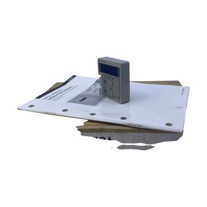 Yaskawa JUSP-OP03A Operator Panel Bedieneinheit für Servo Steuerung Industrie