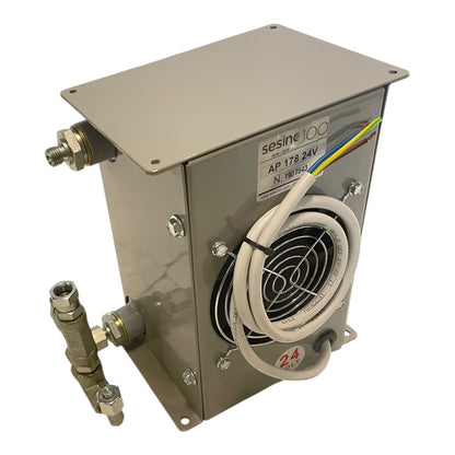 Sesino AP 178 24V Luft-Ölkühler Ölkühler Wärmetauscher Industrie Einsatz Modul
