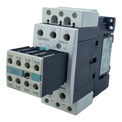 Siemens 3RT1035-1AL24 power contactor AC-3 40A 18.5kW 