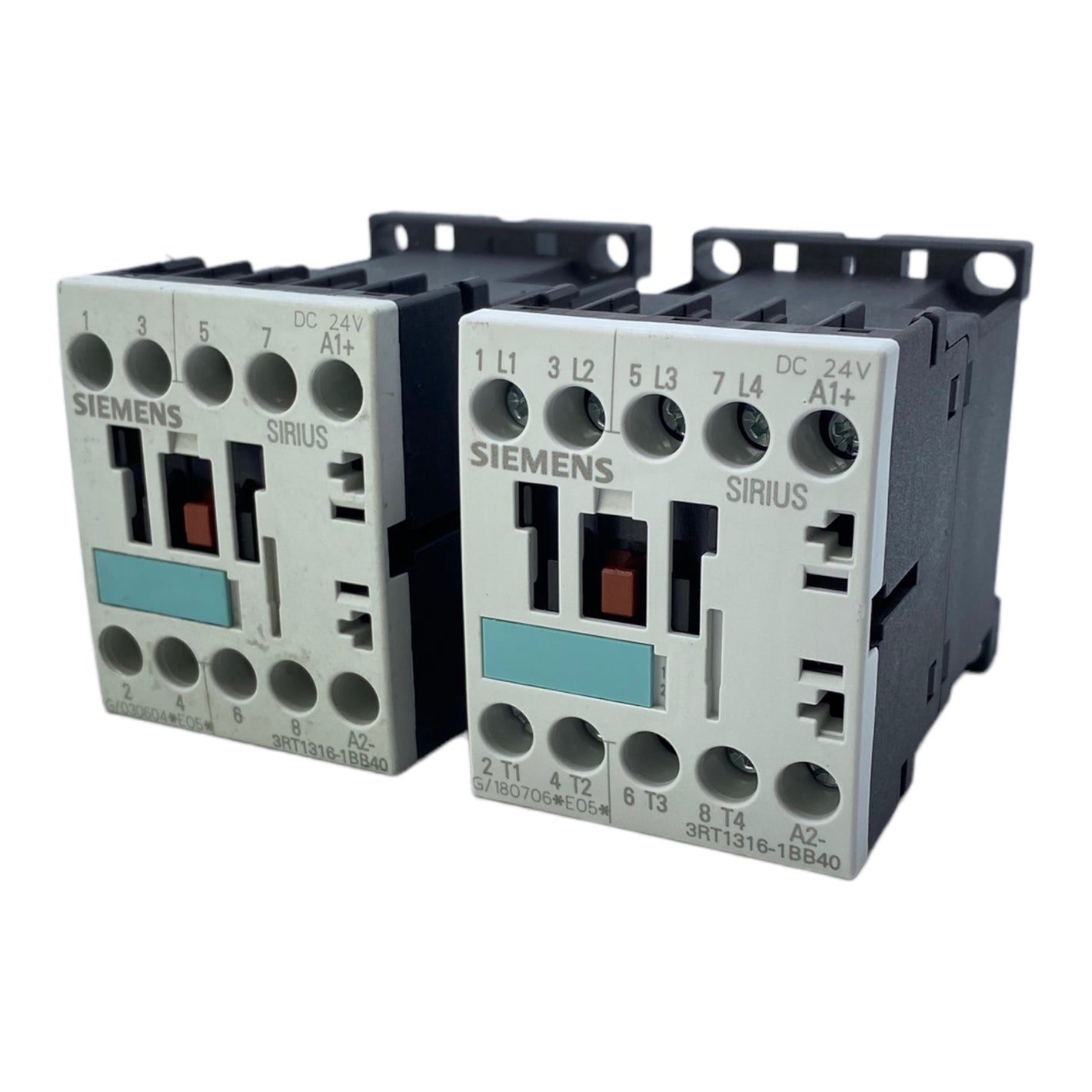 Siemens 3RT1016-1BB40 power contactor 4-pole 24Vdc 15.5A, 690Vac PU: 2 pieces T1-108 