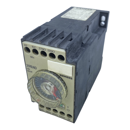 Siemens 7PR4040-2PM00 time relay 220-230V 50Hz 